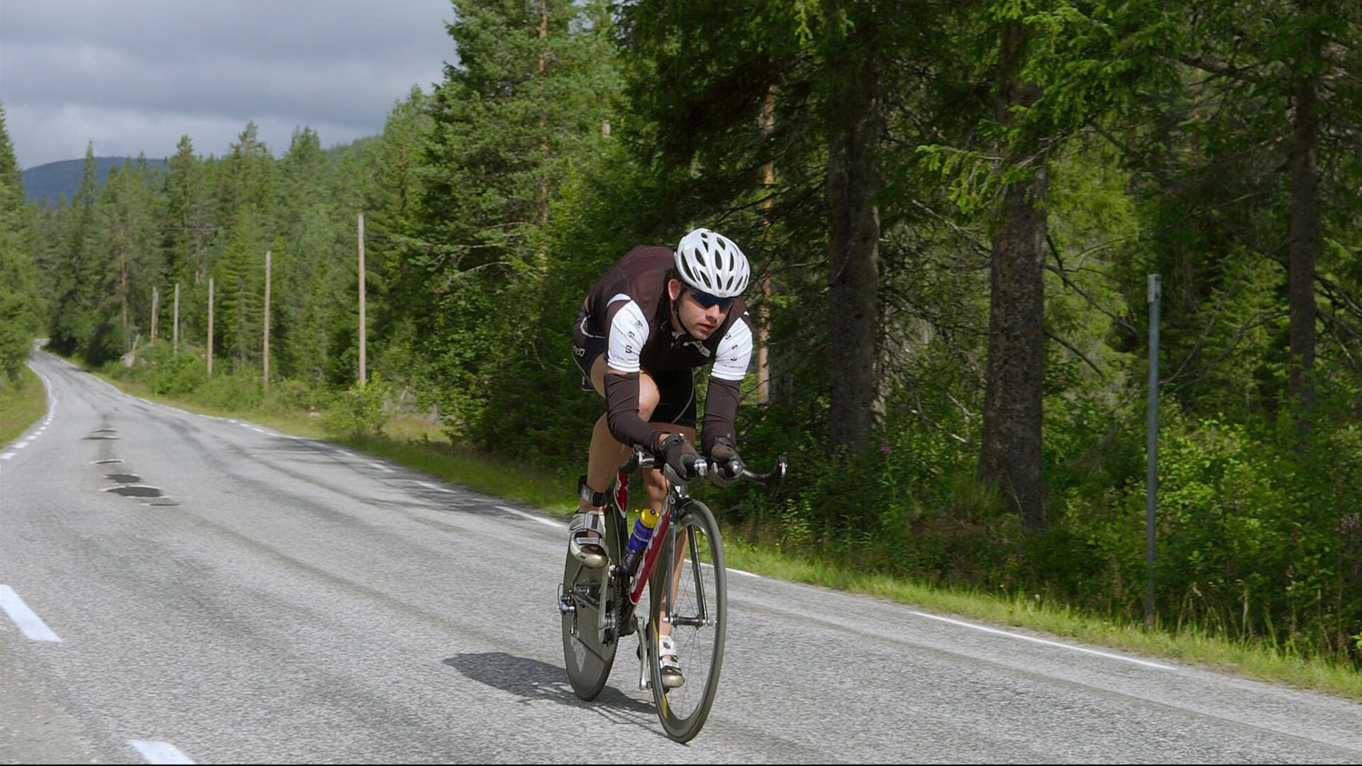 篮球赛事转播技术创新提升观赛体验，篮球赛事转播机位布置